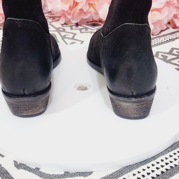 JOURNEE Collection Womens Carmela Black Leather Ankle Ankle Boots Size 6 - Picture 4 of 11